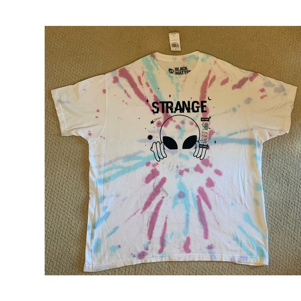 NWT Hot Topic Black Matter Alien Tie Dye Tee